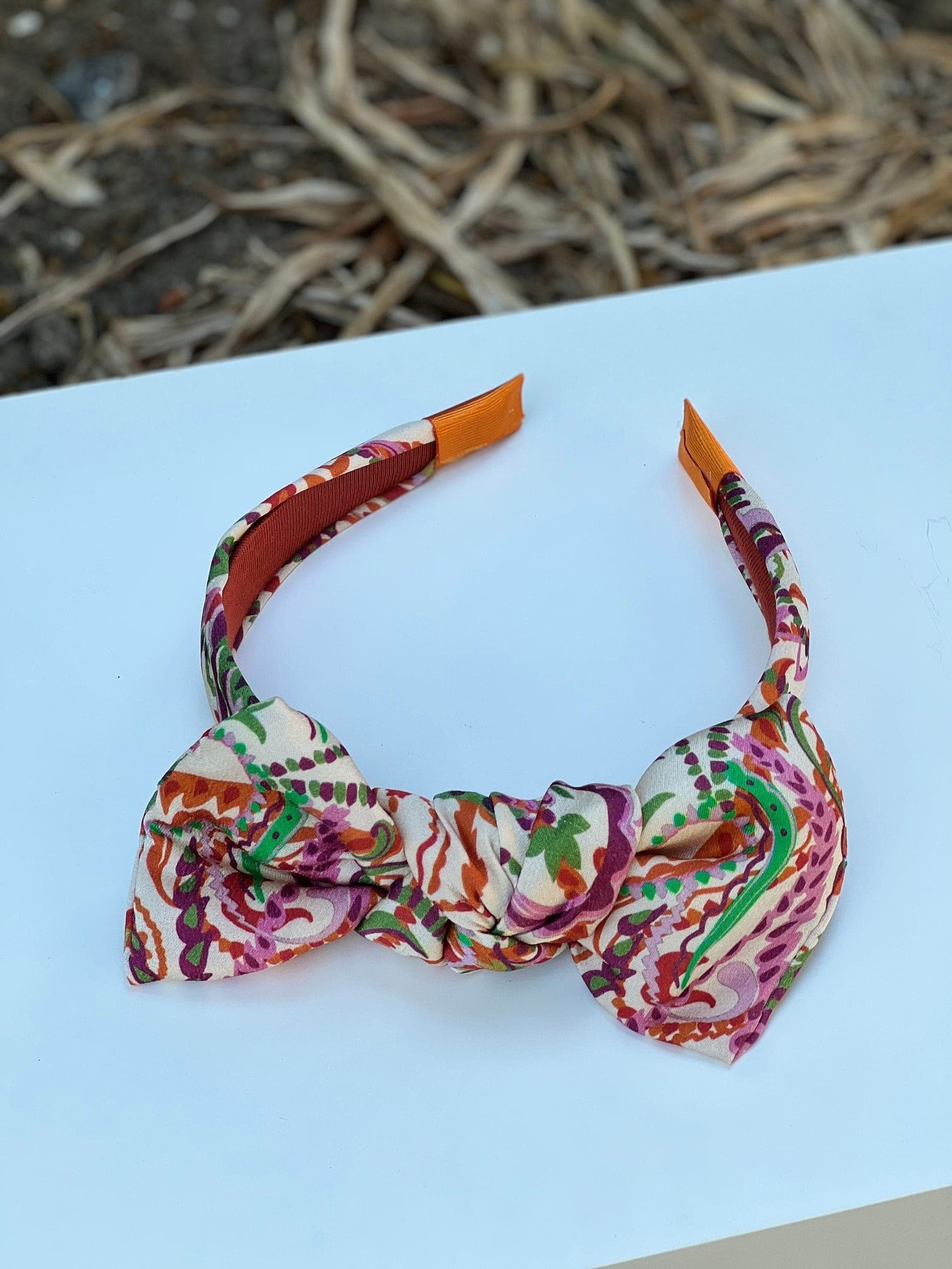 Woman wearing a printed Moyoni cotton scarf